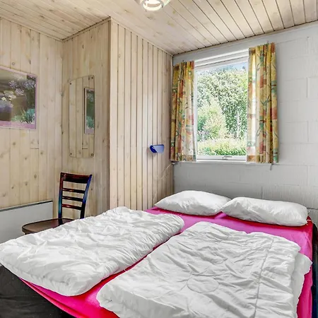 Stunning In With Wifi Bogense